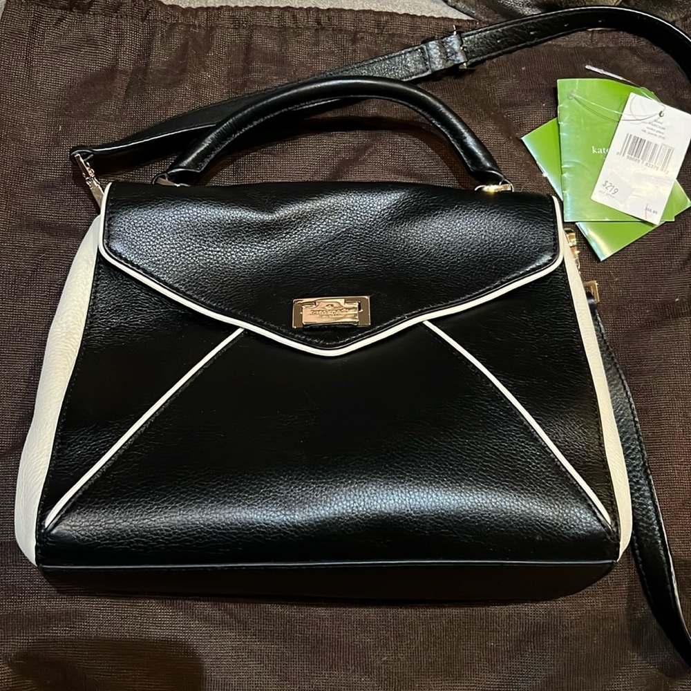 Women’s Kate Spade Laurel Wesley Place Crossbody Bag - Black/White